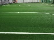 Miękka zielona piłka nożna Sztuczna trawa o wysokości 50 mm na boisko do piłki nożnej