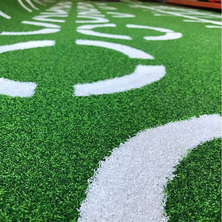 Naturalnie wyglądająca zielona trawa Sztuczna trawa Sztuczna trawa na plac zabaw dla dzieci